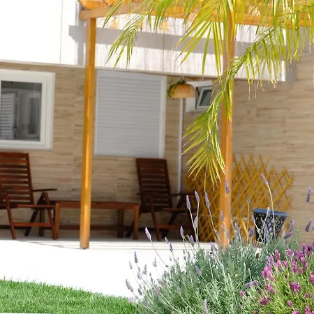 Villa Surfie Surf Beach E Adventure Aroeira (Setubal)