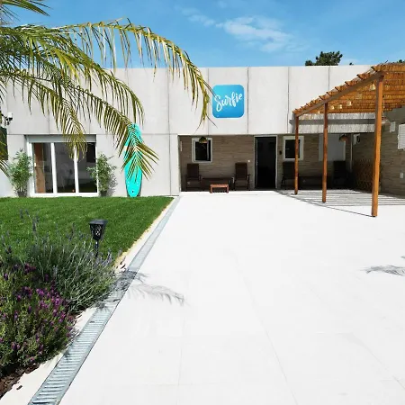 Vila Surfie Surf Beach E Adventure Aroeira (Setubal)