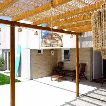 Villa Surfie Surf Beach E Adventure Aroeira (Setubal)