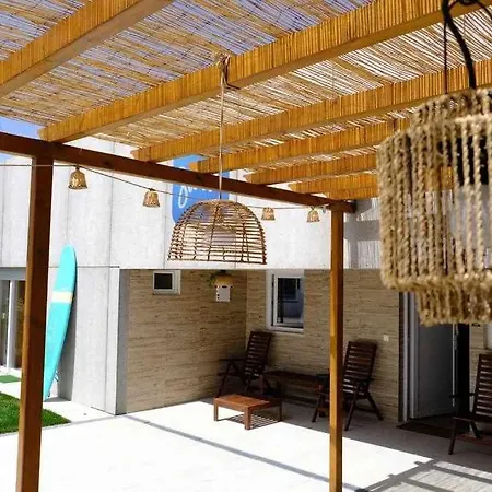 Villa Surfie Surf Beach E Adventure Aroeira (Setubal)