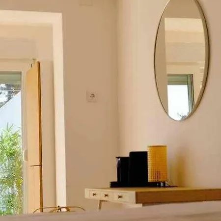Villa Surfie Surf Beach E Adventure Aroeira (Setubal)